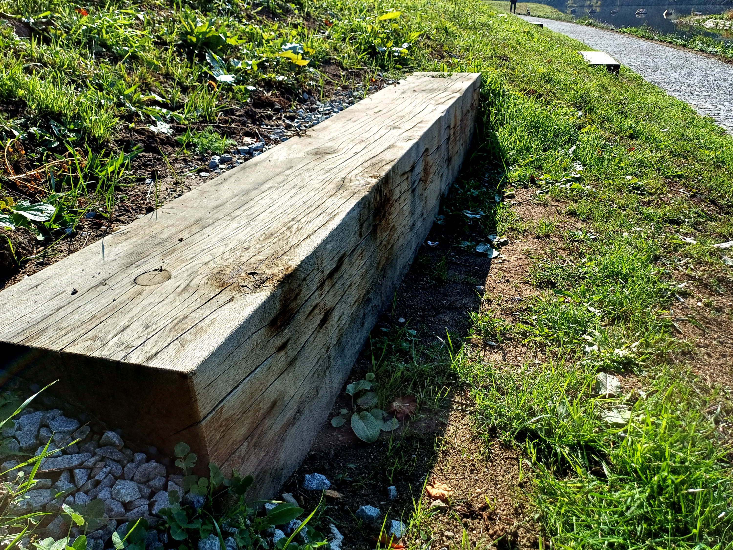 Dubové lavice s vysokotlakou Profi impregnací