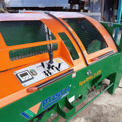 thumb_3000x3000_image4_stipane-palivove-drevo thumb_3000x3000_image4_stipane-palivove-drevo