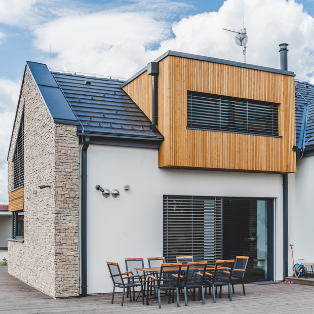 Reference: fasádní a terasová prkna značky Královská impregnace