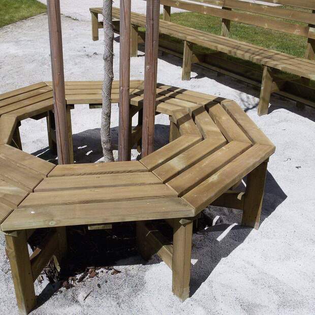 Praktické lavičky z hranolů a prken ošetřených vakuově-tlakovou impregnací (Profi impregnace), zakázková výroba Impregnace Soběslav