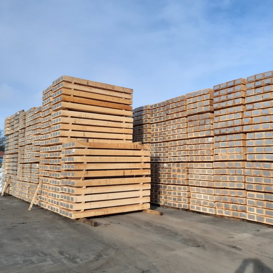 Železniční pražce (podpory kolejí)