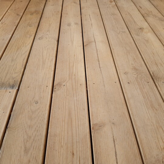 Přípravek na zatření řezných ploch