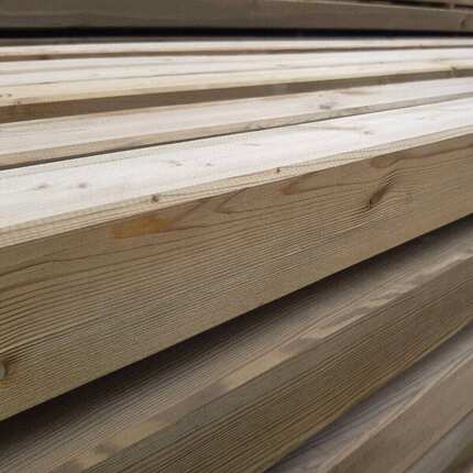 Hranol podkladový Smrk/borovice, 45x70x3000 mm, impregnovaný Hranol podkladový Smrk/borovice, 45x70x3000 mm, impregnovaný
